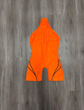 Cargar imagen en el visor de la galería, &lt;transcy&gt;Traje de cuerpo &quot;Too Phresh&quot; (naranja neón)&lt;/transcy&gt;
