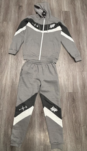 Cargar imagen en el visor de la galería, “Phresh Again” Sweat Suit (Dark Gray x Light Gray)