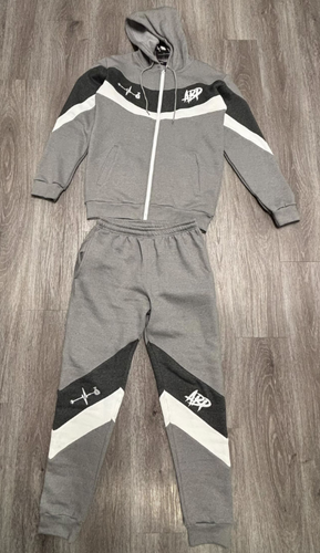 “Phresh Again” Sweat Suit (Dark Gray x Light Gray)